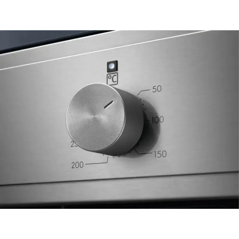 Духовой шкаф электрический Electrolux EOF3H00BX