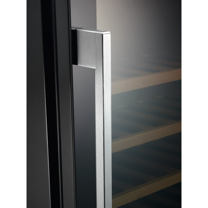 Винна шафа AEG AWUS020B5B