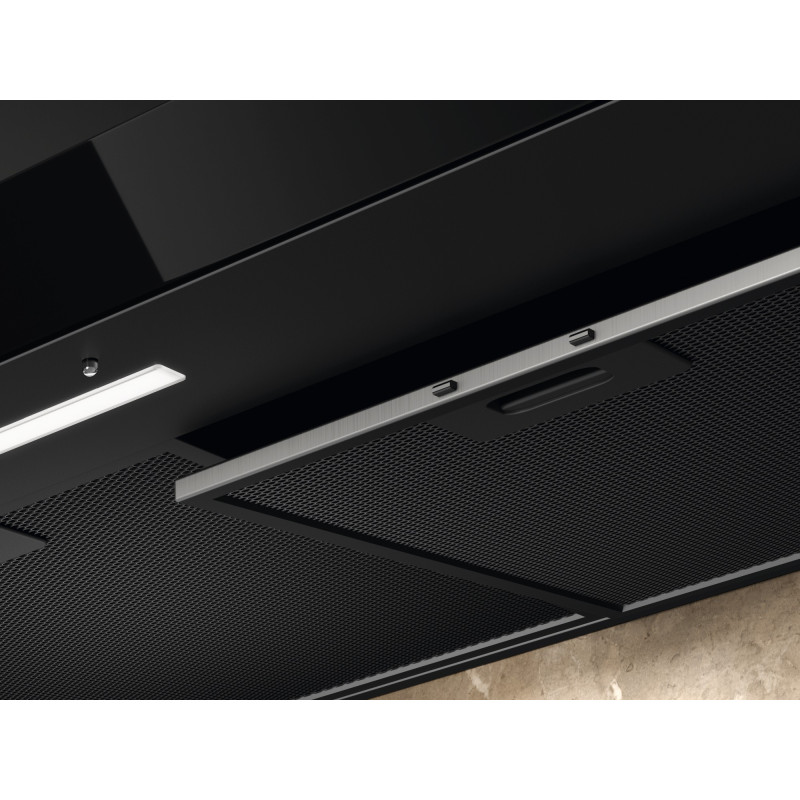 Вытяжка Electrolux LFT819K