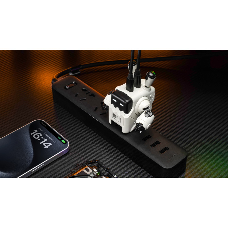 Зарядное устройство Gravastar Delta35 White (GRAVASTARA35_WHT_EUK)