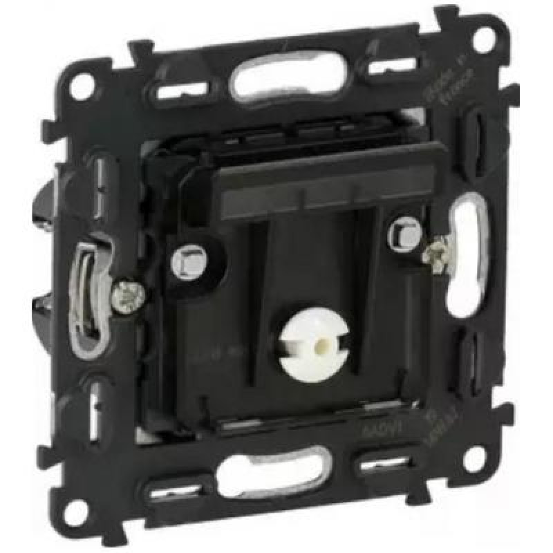 Розетка Legrand 752025