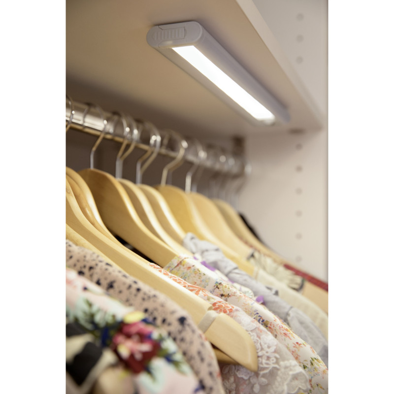 LEDVANCE Linear LED Mobile Battery 300mm 3W 4000K на батарейках, датчик руху (4058075226883)