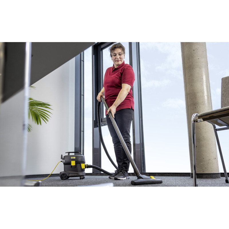 Пылесос Karcher T 11/1 Classic Adv Re!Plast Go!Further (1.527-222.0)