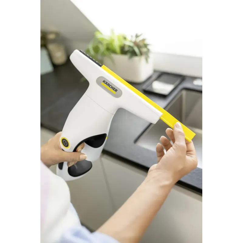 Пылесос Karcher WV 1 Compact Care (1.633-628.0)