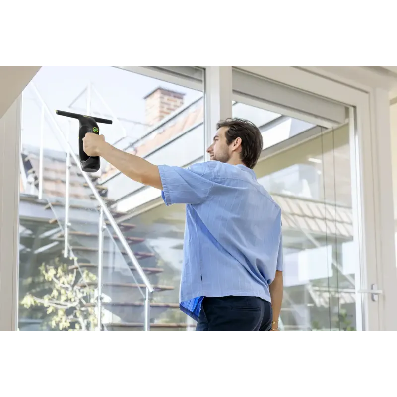 Пылесос Karcher WV 2 Universal Precision+ Black (1.633-676.0)