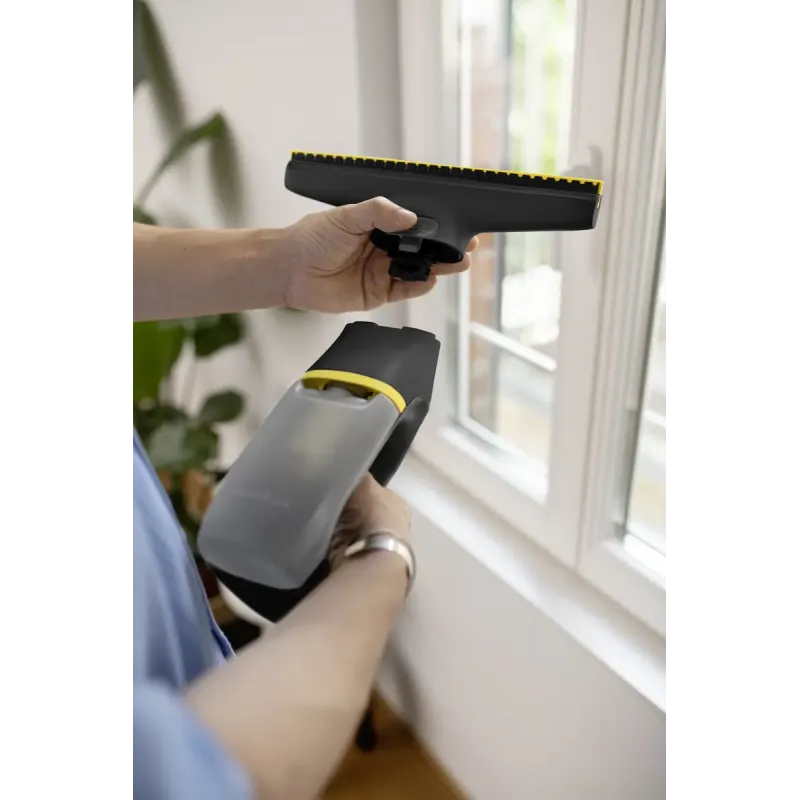 Пылесос Karcher WV 2 Universal Precision+ Black (1.633-676.0)