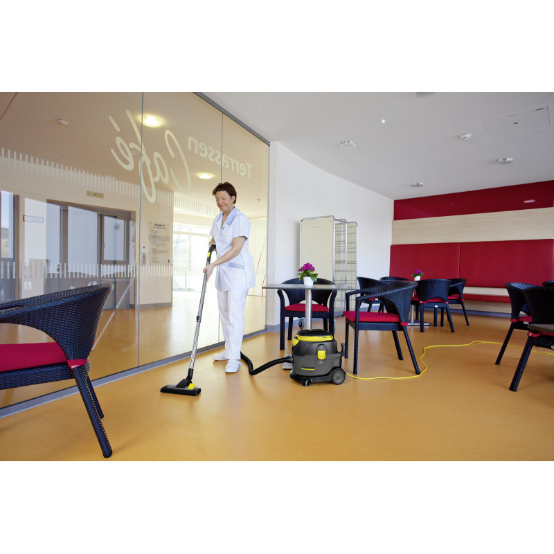 Пылесос Karcher T 15/1 (1.355-300.0)