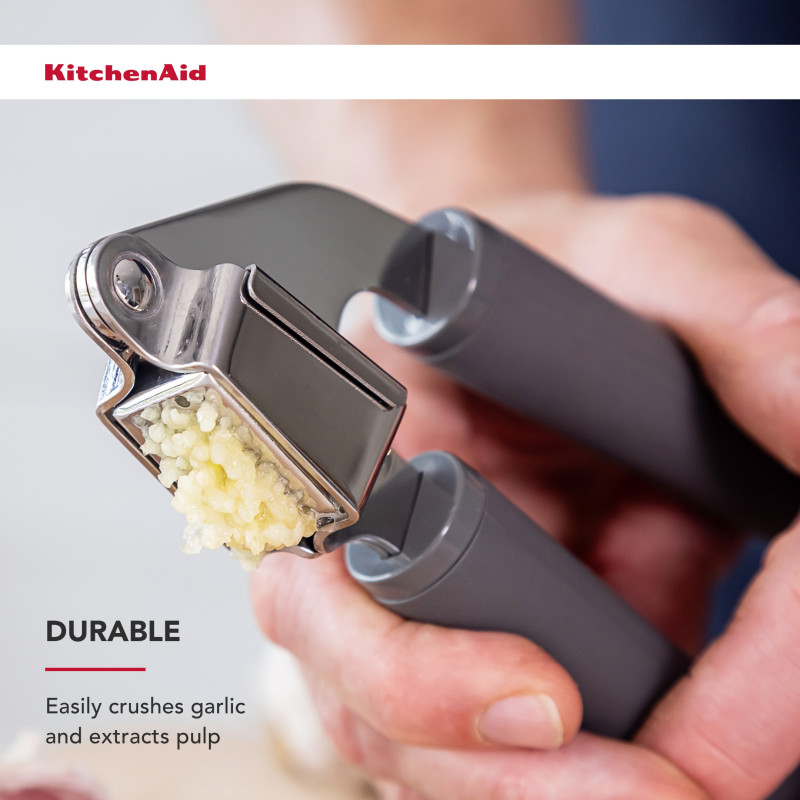 Пресс для чесноку KitchenAid Coreline, 19 см, сірий (KAS132OHCGG)