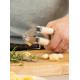 Пресс для чесноку KitchenAid Coreline, 19 см, кремовий (KAG132OHACE)