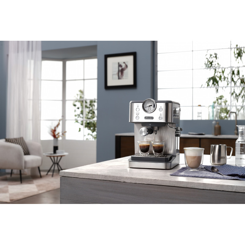 Кофеварка Delonghi Linea Classic EM450.M