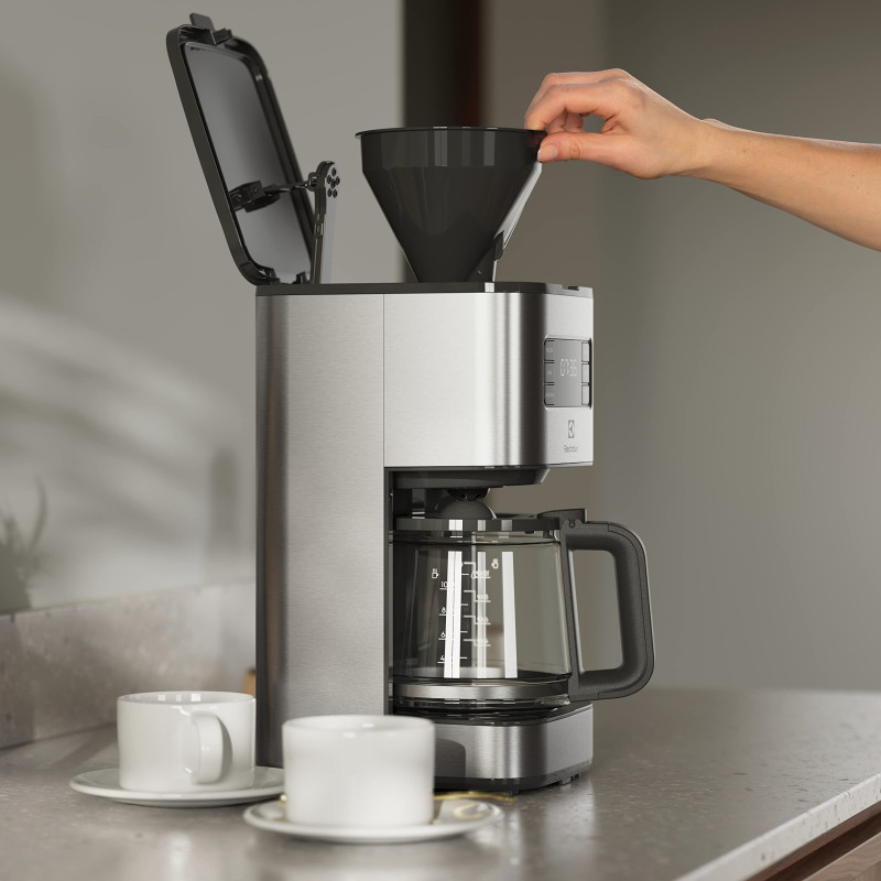 Кавоварка Electrolux E5CM1-6ST