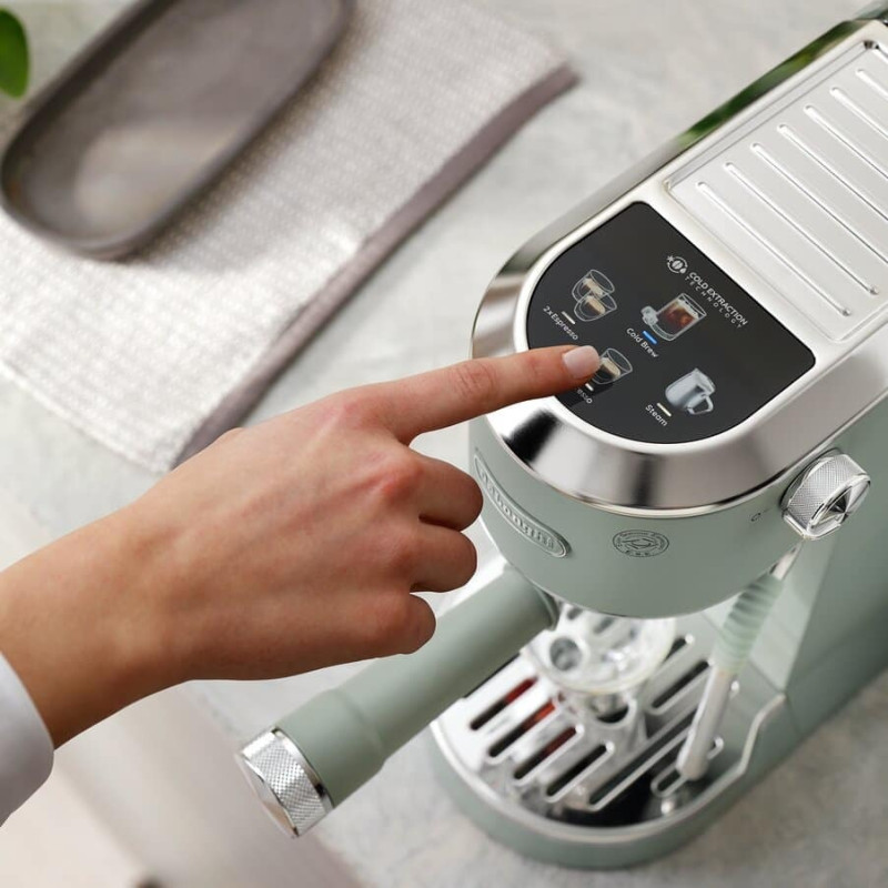 Кавоварка DeLonghi EC 890 GR