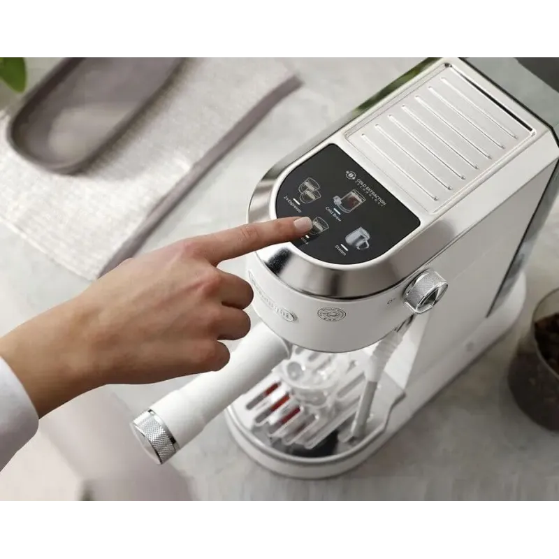 Кавоварка DeLonghi EC 890.WI
