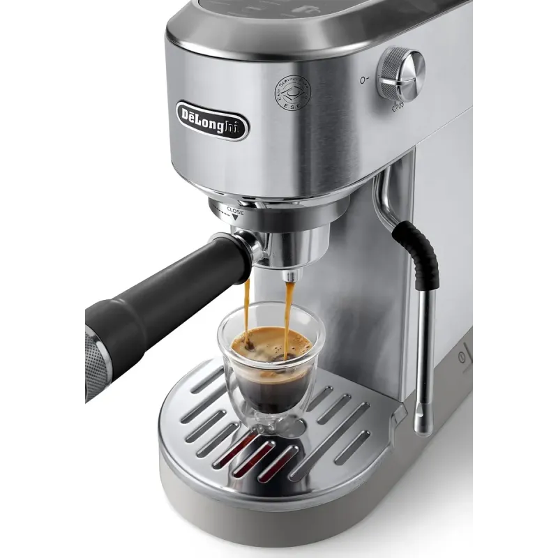 Кавоварка DeLonghi EC 890.M