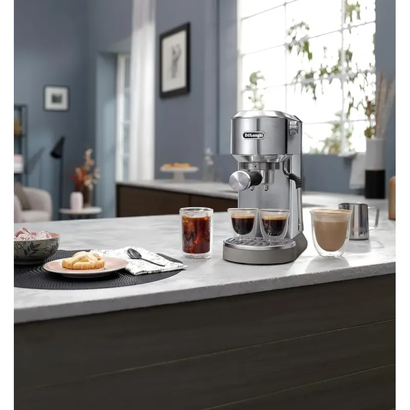 Кавоварка DeLonghi EC 890.M