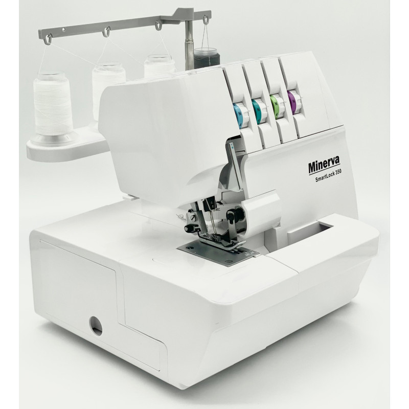 Швейна машина Minerva SmartLock 350