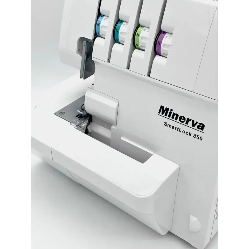Швейна машина Minerva SmartLock 350