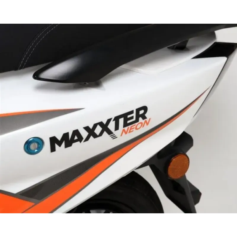 Електроскутер Maxxter NEON (White)
