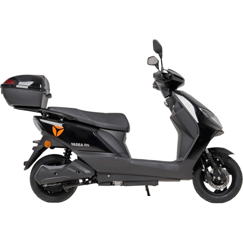 YADEA RN Black
