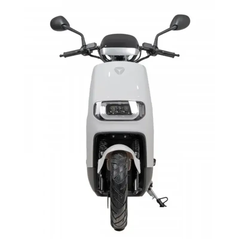 Электроскутер YADEA E8S (white)