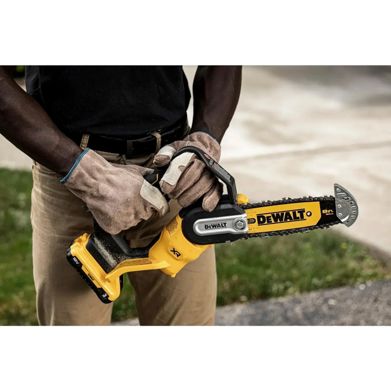 Пила цепная аккумуляторная DeWALT DCMPS520N