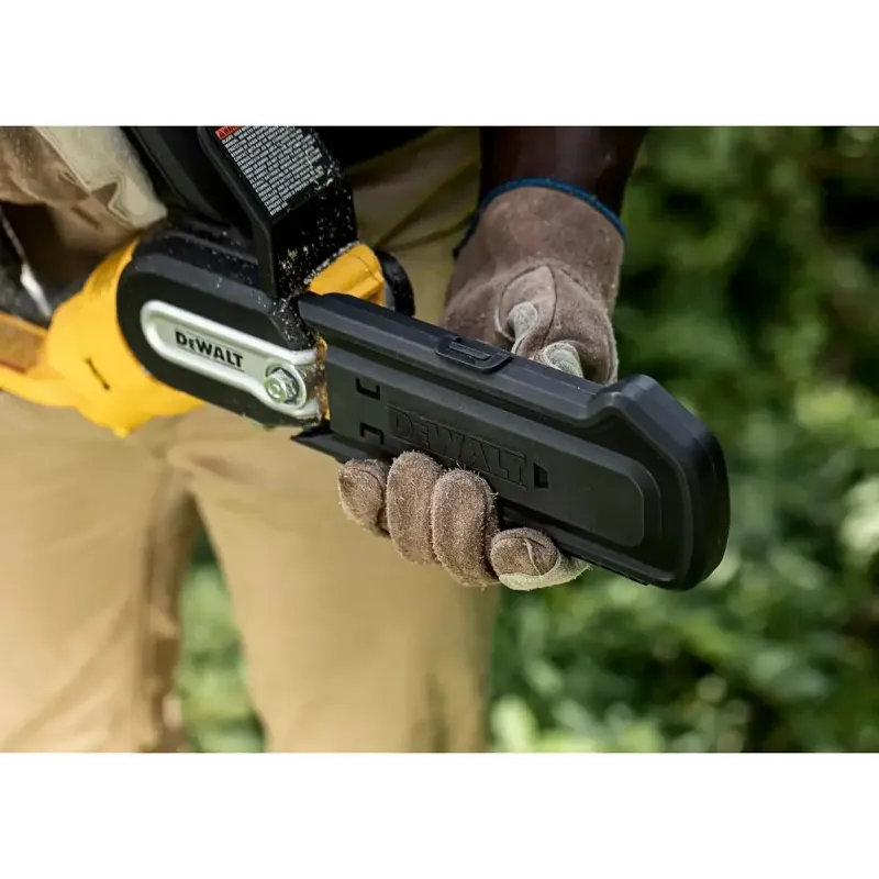 Пила цепная аккумуляторная DeWALT DCMPS520N