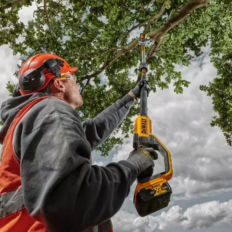 Пила цепная аккумуляторная DeWALT DCMPS567N