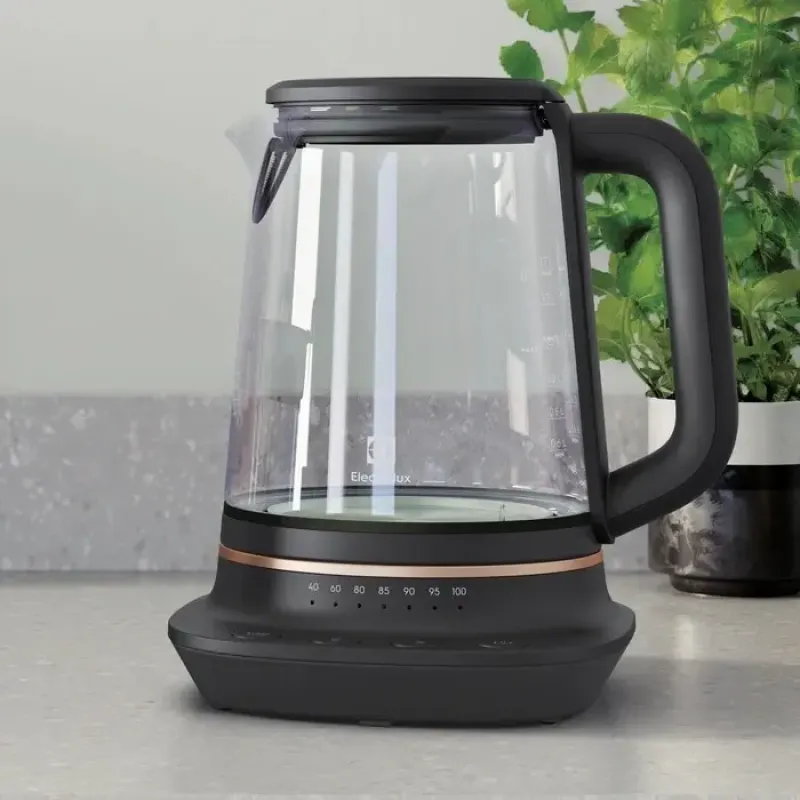 Электрочайник ELECTROLUX E7GK1-8BP