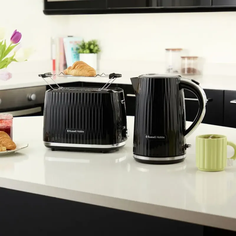 Електрочайник Russell Hobbs Eden Black 27361-70