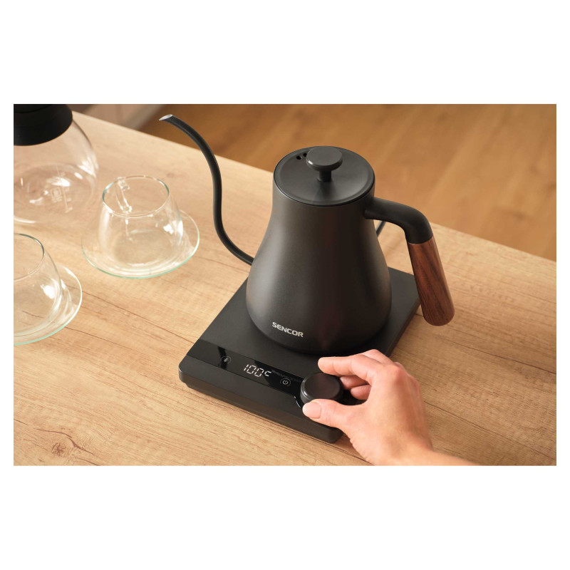 Электрочайник Sencor SWK2828BK