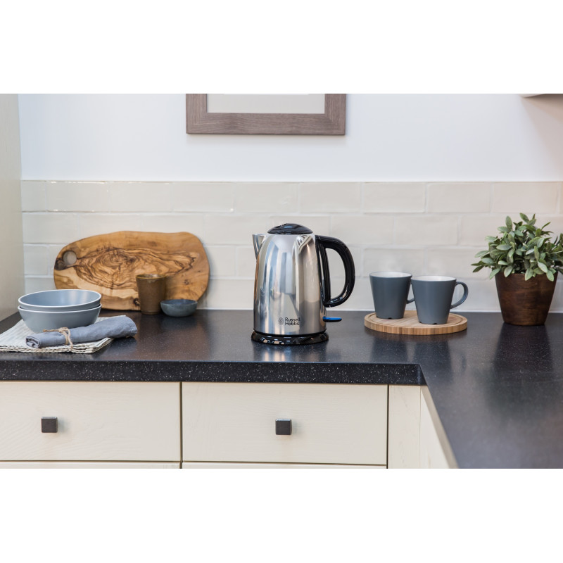 Электрочайник Russell Hobbs Victory 23930-70