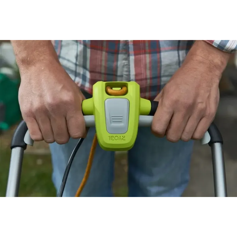 Газонокосилка аккумуляторная Ryobi RLM13E33S (5133002343)