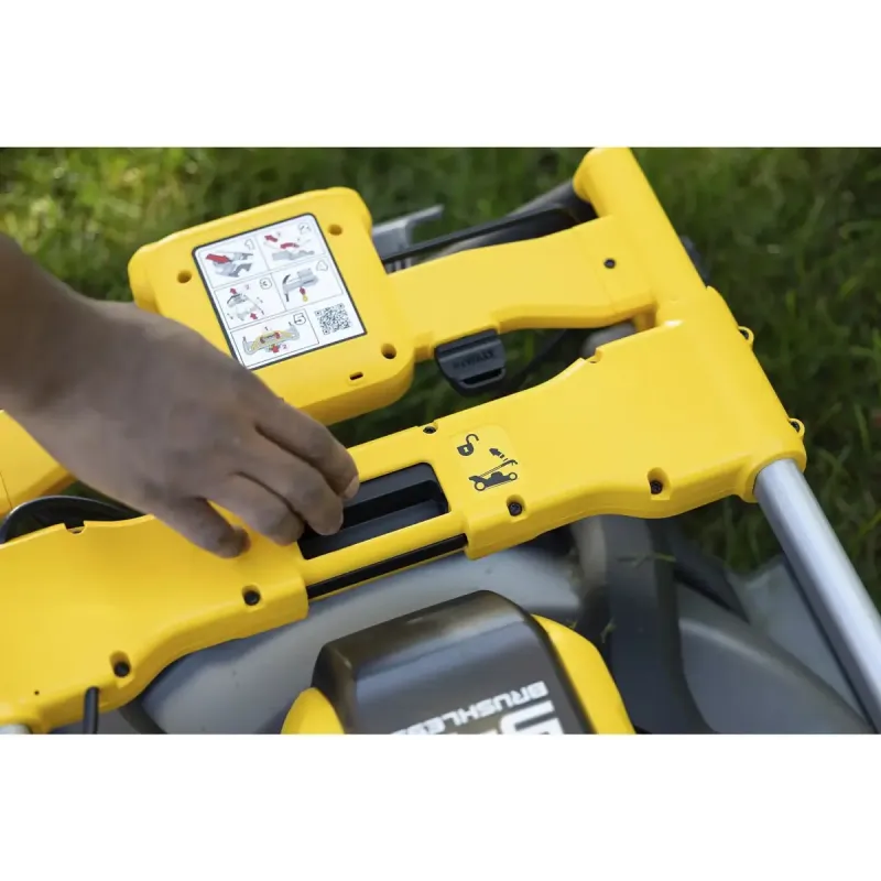 Газонокосилка аккумуляторная DeWALT DCMWSP550N