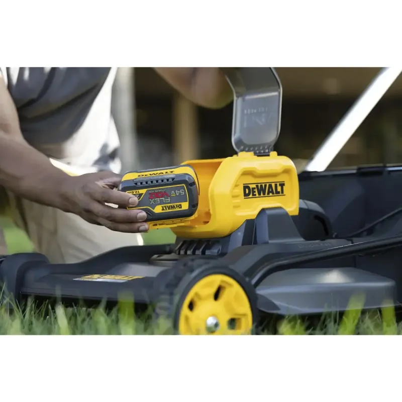 Газонокосилка аккумуляторная DeWALT DCMWSP550N