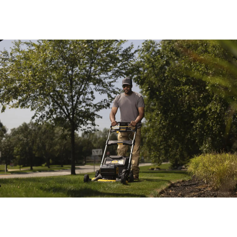 Газонокосарка акумуляторна DeWALT DCMWP134N