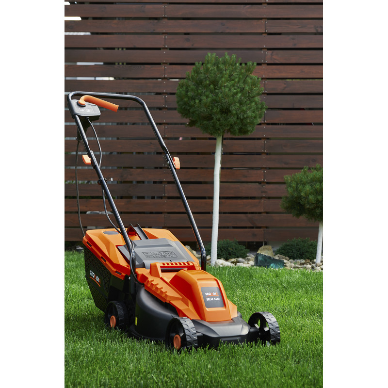 Газонокосарка акумуляторна SEQUOIA SELM1432