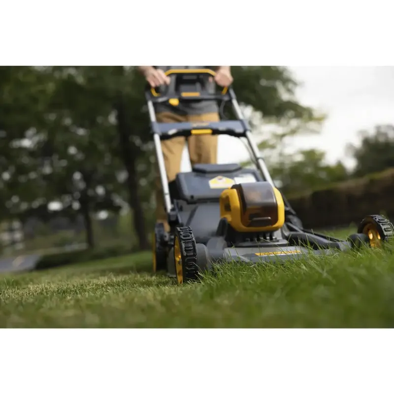 Газонокосилка аккумуляторная DeWALT DCMWP500N