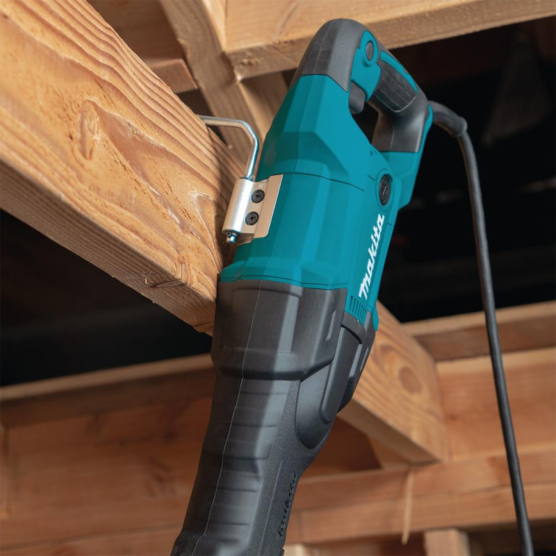 Шабельна пилка MAKITA JR3061T