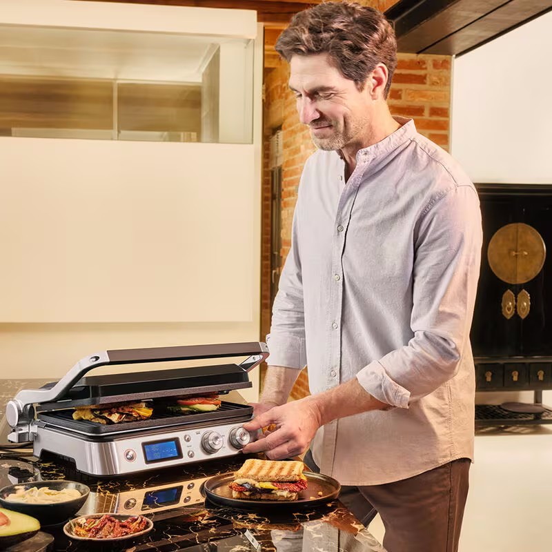 Гриль-барбекю электрический Braun MultiGrill 9 CG 9040