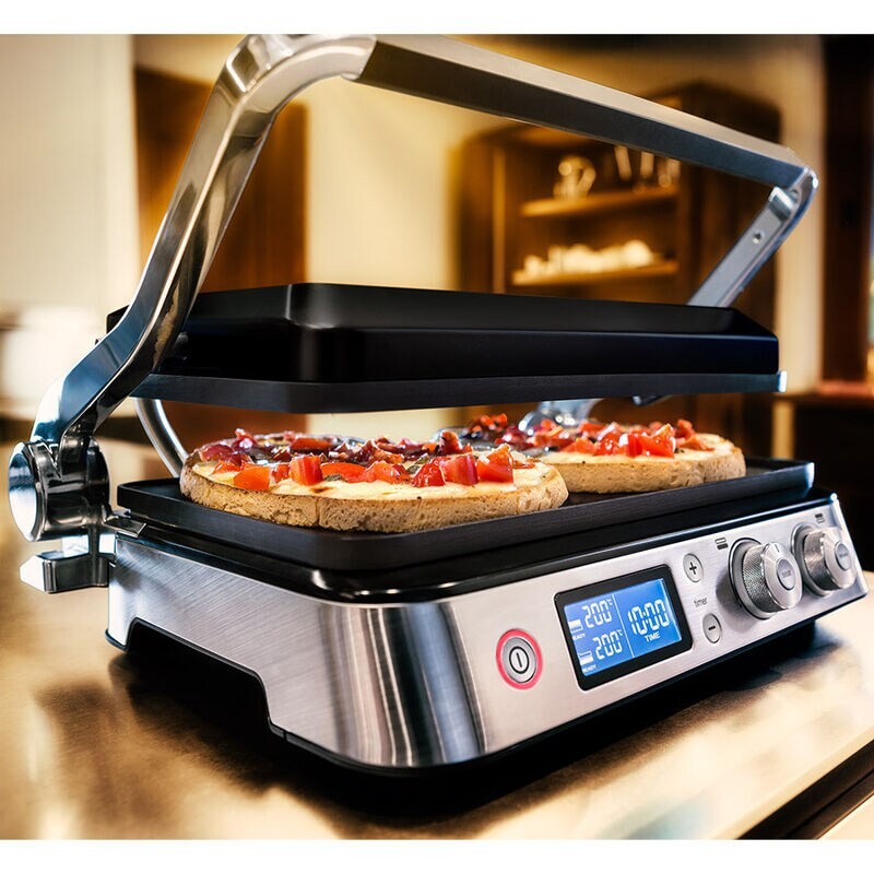 Гриль-барбекю электрический Braun MultiGrill 9 CG 9040