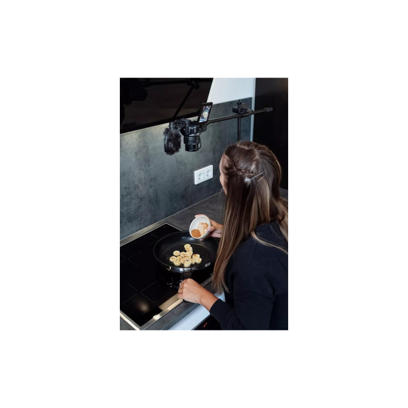 Фотоапарат Canon EOS R50 kit RF-S 18-45mm IS STM + RF-S 55-210mm IS STM Black (5811C034)