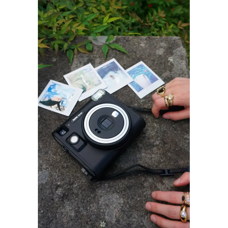 Фотоаппарат Fujifilm Instax Square SQ40 Black (16802802)