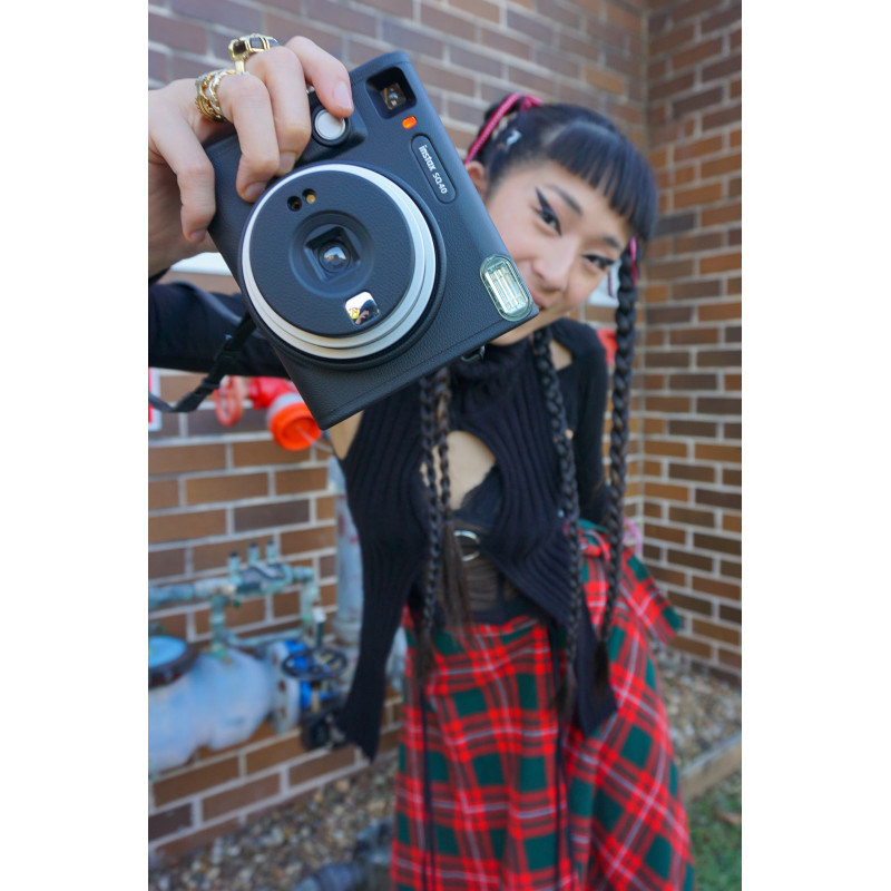 Фотоаппарат Fujifilm Instax Square SQ40 Black (16802802)