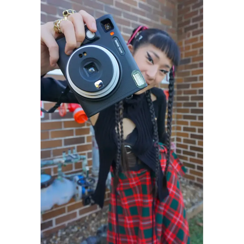 Фотоаппарат Fujifilm Instax Square SQ40 Black (16802802)