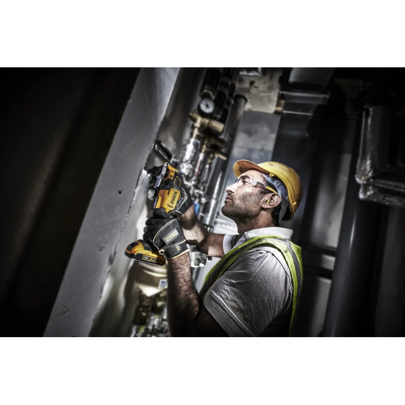 Многофункциональный инструмент DeWALT DCS356N