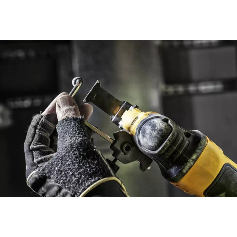 Многофункциональный инструмент DeWALT DWE315