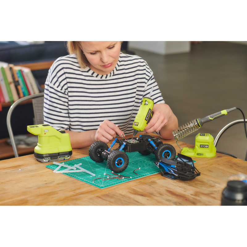 Клеевый пистолет Ryobi RGLM18-0 (5133005001)