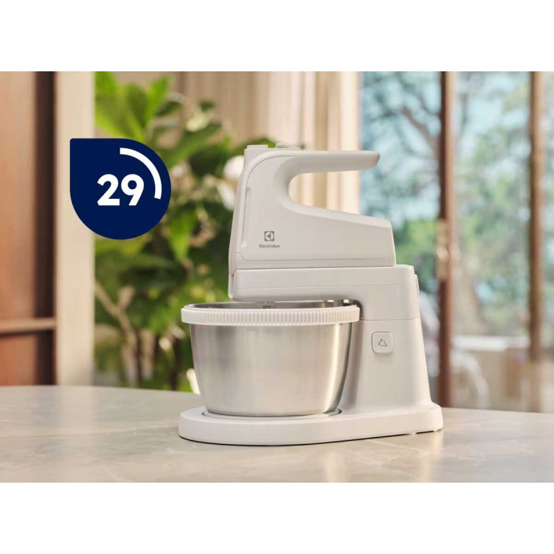 Міксер Electrolux ESM4W