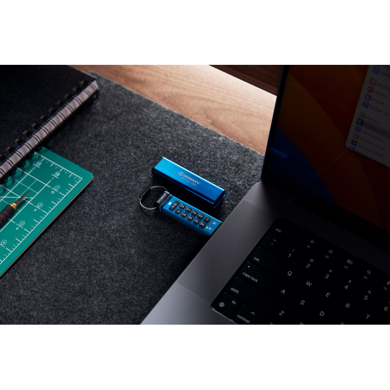 Флеш пам'ять USB Kingston 128 GB USB3.2 IronKey Keypad Blue (IKKP200C/128GB)