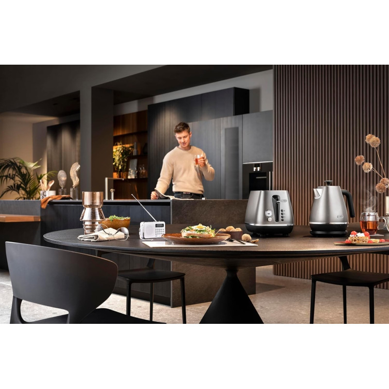 Тостер DeLonghi CTIN 2103 TB